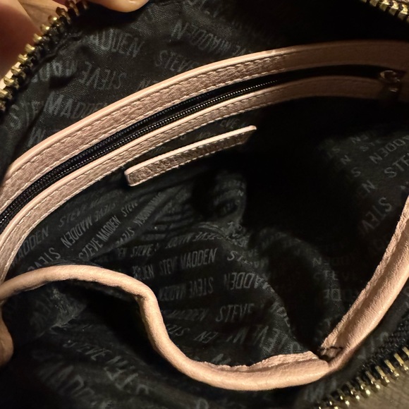 STEVE MADDEN Faux Leather Pink Quilted Crossbody Bag Purse Fashion - Picture 3 of 15